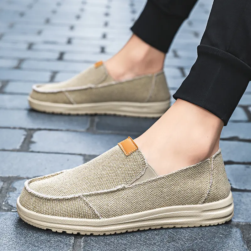 Men's Casual Canvas Shoes Men Loafers Breathable Slip on Flats Male Vulcanized Shoes Driving Shoes Sneakers Light Walking Shoes
