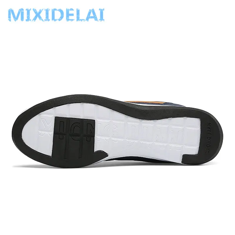 2025 New Fashion Men Sneakers for Men Casual Shoes Breathable Lace up Mens Casual Shoes Spring Leather Shoes Men chaussure homme