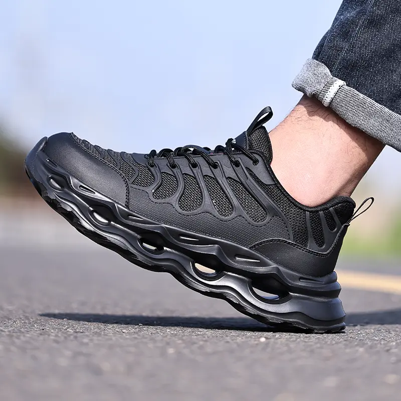 Fashion Sneakers Safety Shoes Men Lightweight comfort Protection Shoes Work Sneakers Puncture-Proof Security Steel toe shoes