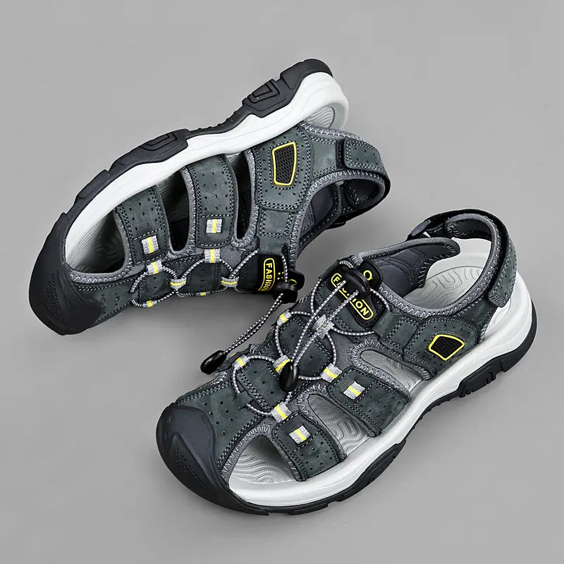 Men's Genuine Leather Sandals Brand Beach Sandal Summer Male Outdoor Casual Lightweight Sandal Fashion Sneakers Large Size 38-46