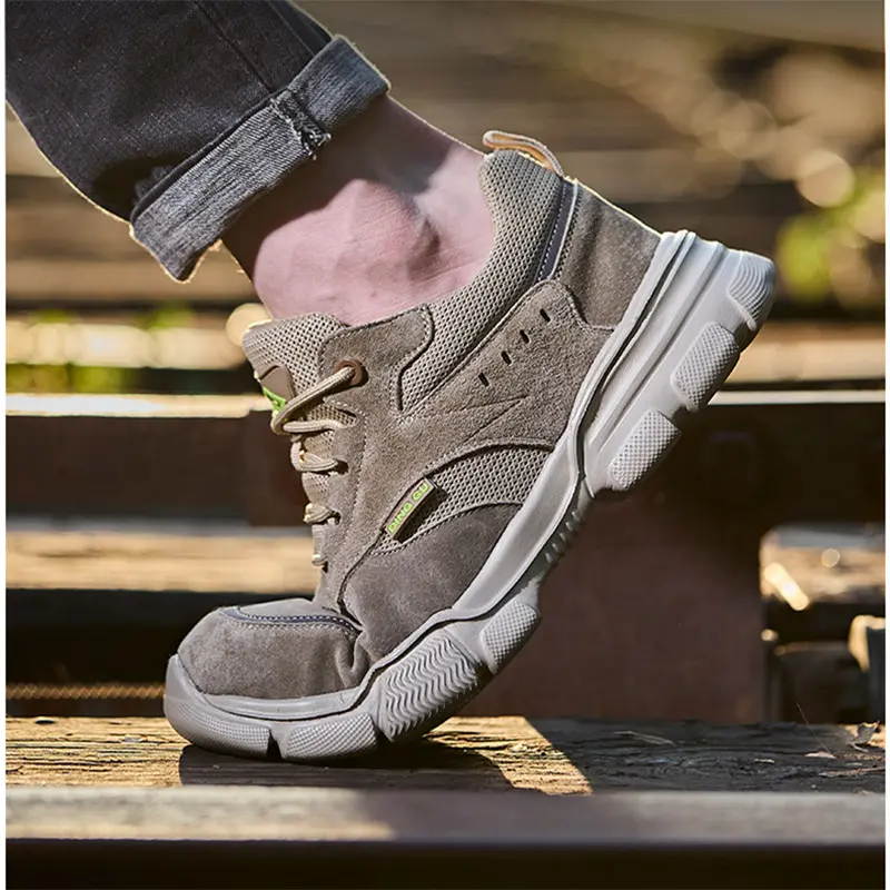 Fashion Safety Shoes Sport Men Protective Shoes Anti-smash Anti-puncture Work Boots Steel Toe Shoes Breathable Men Work Shoes