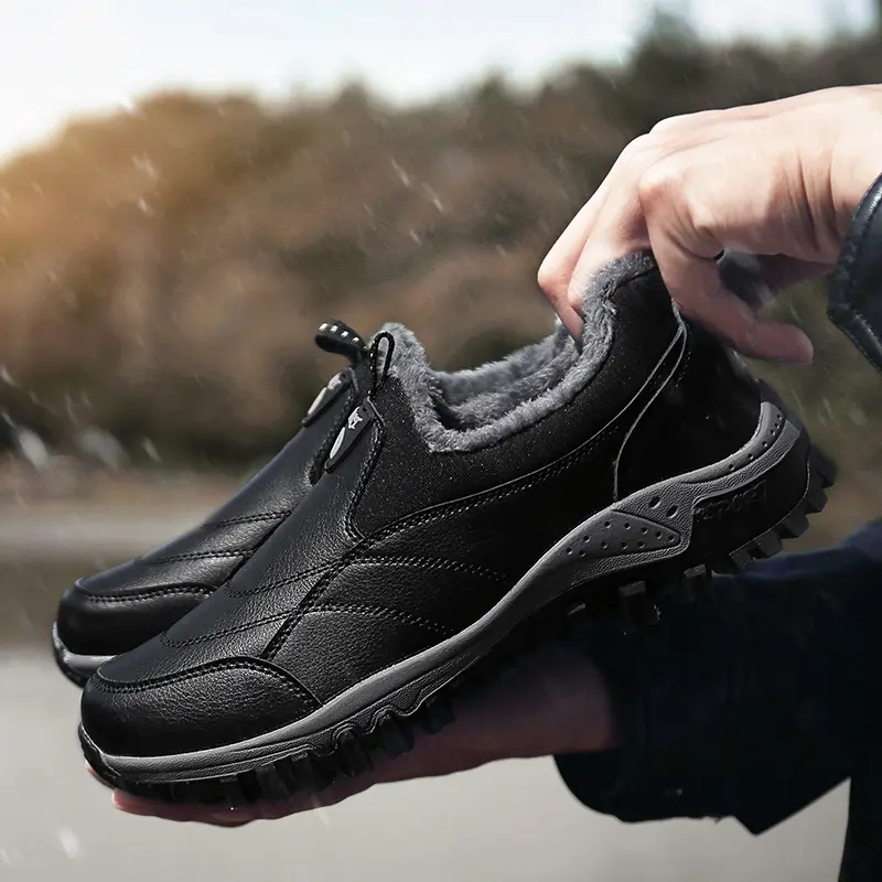New Outdoor Winter Men's Snow Boots Warm Plush Walking Boots Men's Loafers Office Shoes Hiking Non-slip Rubber Men's Work Boots