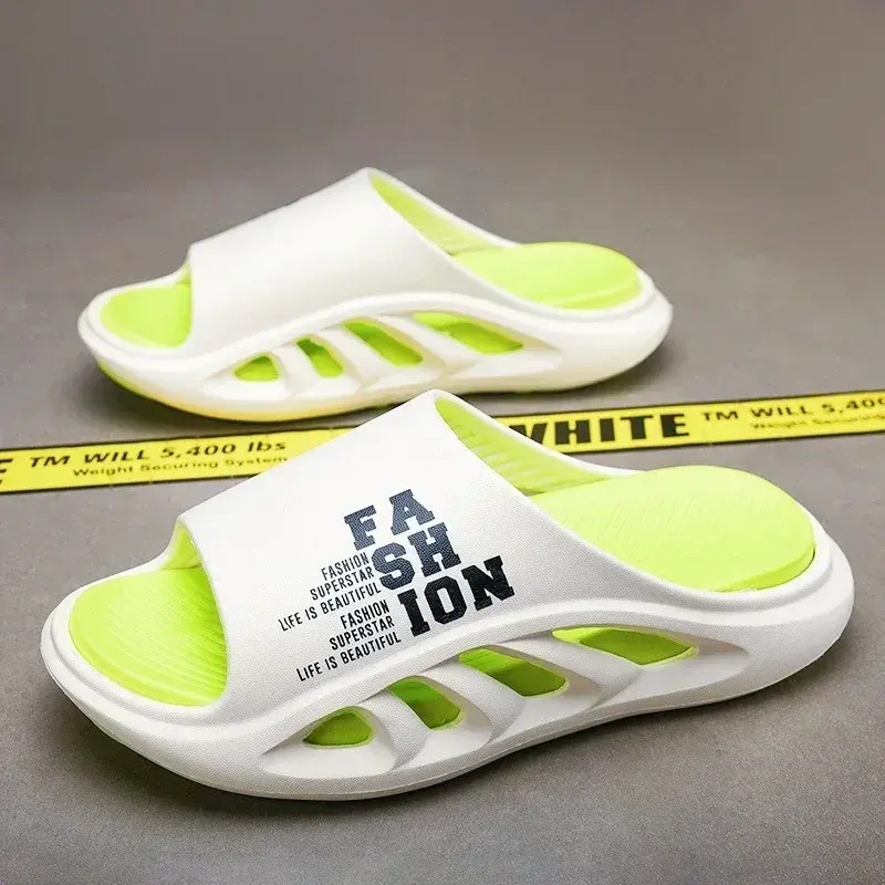Summer Men's Slippers Hollow Sandals Men EVA Soft Non-slip Casual Shoes Lightweight Comfortable Indoor Flip Flop Ciabatte Uomo