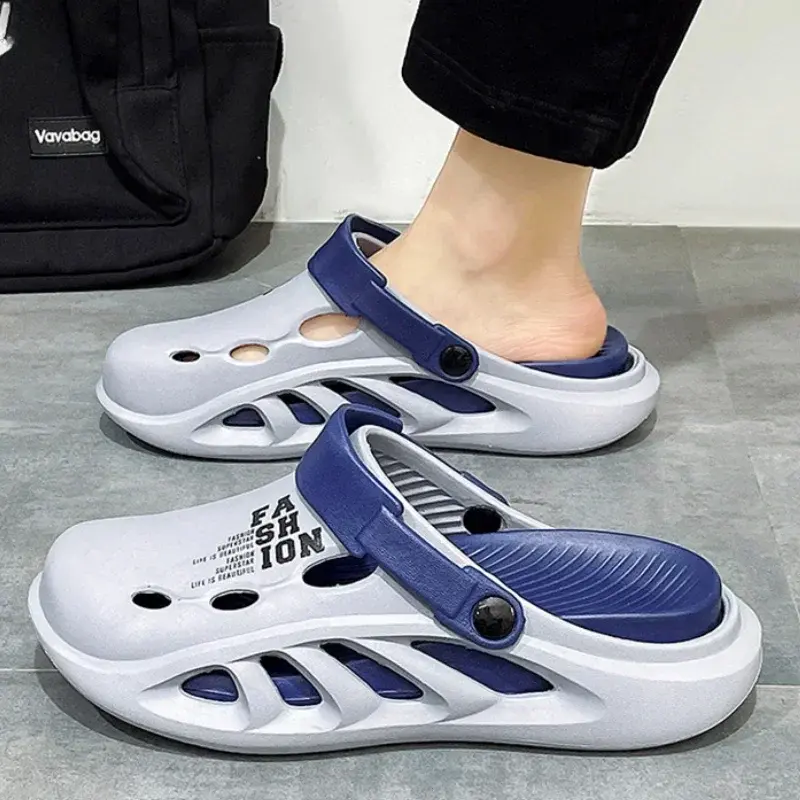 Men's Sandals Fashion Slippers EVA Hole Shoes 2025 Men Outdoor Thick-soled Casual Shoes Couple Home Beach Sandals Flip Flops 슬리퍼