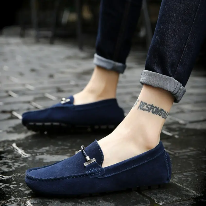 Luxury Men Loafers Slip on Sneakers Casual Boat Shoes New Fashion Male Driving Shoes Soft Moccasins Suede Flat Men Shoes Zapatos