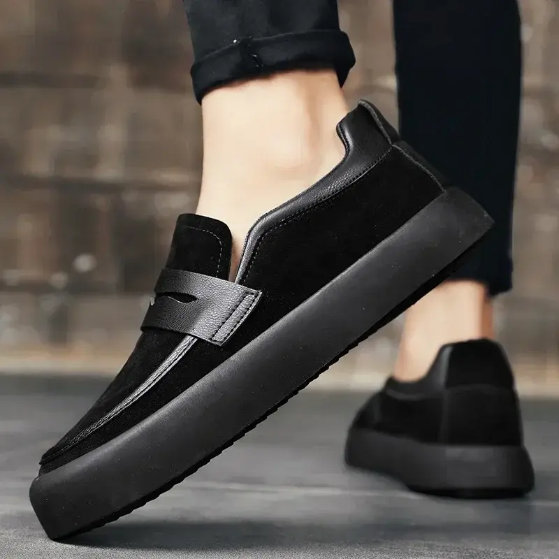 Men Shoes Casual Sneakers Business Loafers Non-slip Leather Walking Shoes Round Work Men Flats New Slip on Breathable Moccasins