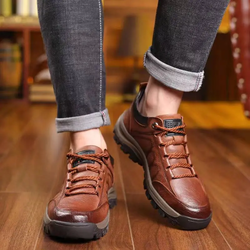 Men's Sneakers Lace-up Leather Casual Shoes Outdoor Running Shoes Men Non Slip Low Top Walking Shoe Plus Size 48 Tênis Masculino