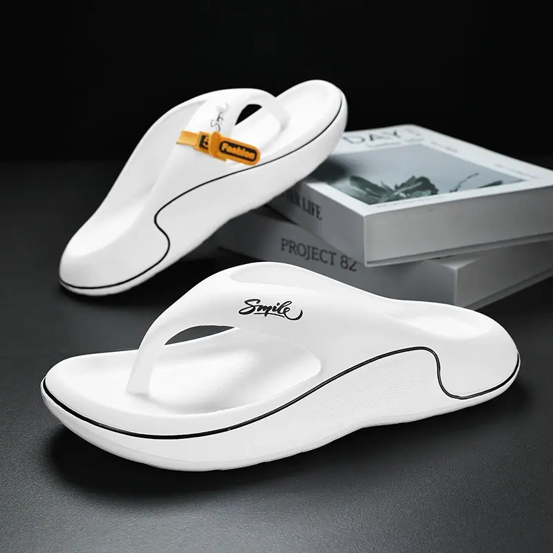 Men's Flip Flops Platform Slippers Soft Sole EVA Slippers for Men Outdoor Casual Beach Shoes Home Non-slip Men Slippers Chanclas
