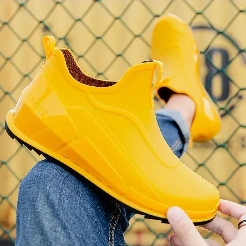 Men's Rain Boots Ankle Waterproof Shoes Men Casual Fishing Work Shoes Slip on Non-slip Rain Shoes Womens Kitchen Rubber Shoe 장화
