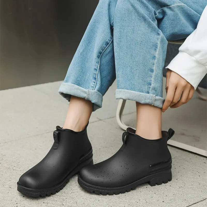 Men's Rain Boots Waterproof Boots Fishing Casual Camping Rubber Shoes Fashion Couple Short Boots Outdoor Non-slip Water Shoes