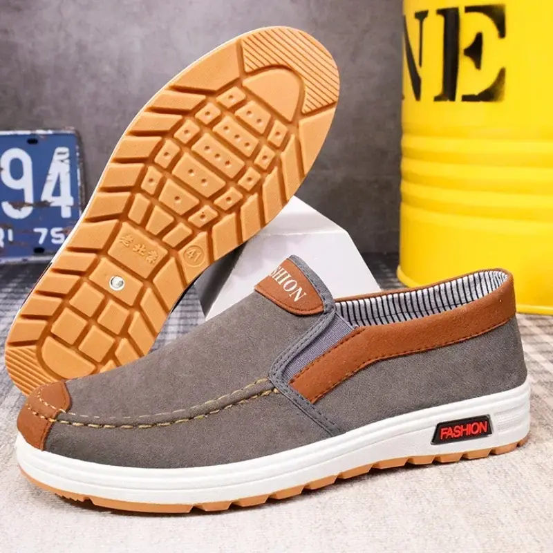 Plus Size Men's Casual Shoes Lightweight Sneakers Comfortable Walking Shoes Slip on Vintage Flats Men Shoe Zapatillas Informales