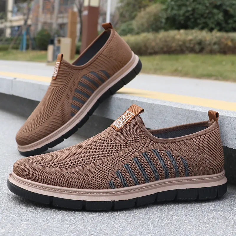 Hot Men's Shoes Mesh Casual Shoes Lightweight Outdoor Running Shoes Fashion Cloth Shoe Slip on Soft Sole Male Sneakers Zapatos