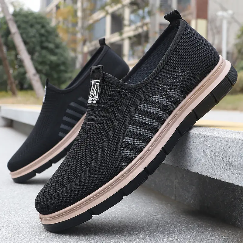 Hot Men's Shoes Mesh Casual Shoes Lightweight Outdoor Running Shoes Fashion Cloth Shoe Slip on Soft Sole Male Sneakers Zapatos