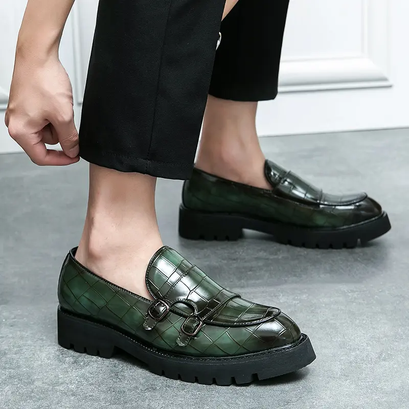 Men's Loafers Luxury Brand Leather Dress Shoes Breathable Slip-On Solid Formal Casual Shoes Handmade Designer Men Shoes Mocassin