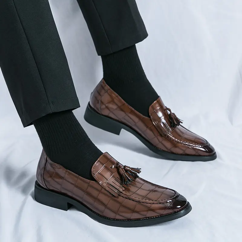 Leather Shoes Casual Business Shoes for Men Dress Tenis De Hombre Moccasins Mokasin Tenis Caballero Designer sneakers