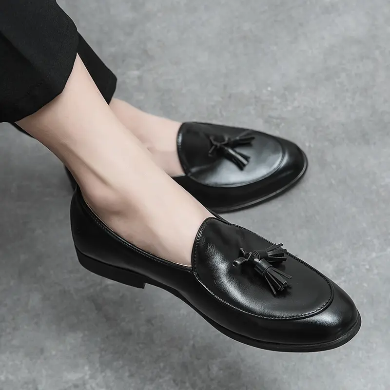 Leather Shoes Casual Business Shoes for Men Dress Tenis De Hombre Moccasins Mokasin Tenis Caballero Designer sneakers