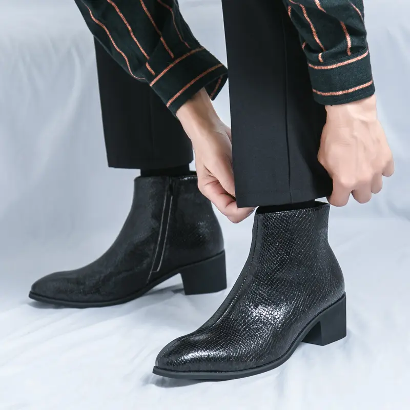 Men's Loafers Luxury Brand Leather Dress Shoes Breathable Slip-On Solid Formal Casual Shoes Handmade Designer Men Shoes Mocassin