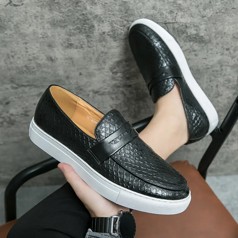 Leather Shoes Formal Personality Design Tenis Men De Hombre Moccasins Tenis Caballero Designer sneakers Fashion Dress