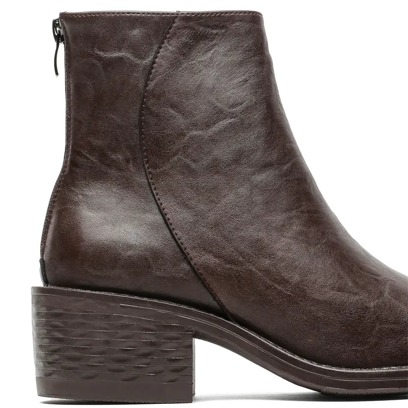 Leather Chelsea Ankle Boots Casual Shoes for Men Fashion Dress Tenis De Hombre Moccasins Tenis Caballero Designer Sneakers