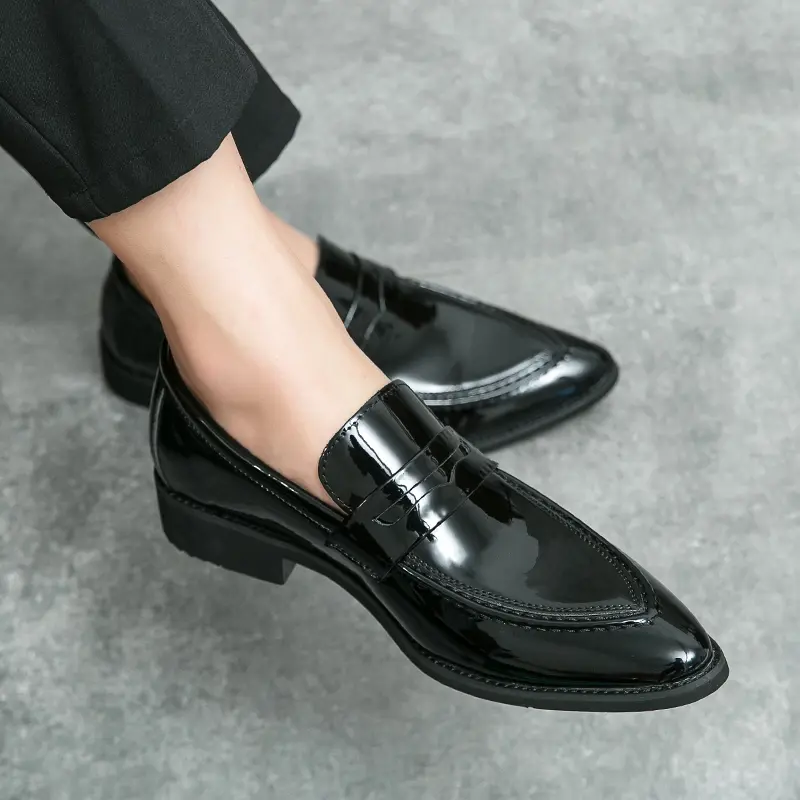 Men's Loafers Luxury Brand Leather Dress Shoes Breathable Slip-On Solid Formal Casual Shoes Handmade Designer Men Shoes Mocassin