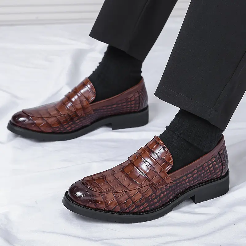 Men's Loafers Luxury Brand Leather Dress Shoes Breathable Slip-On Solid Formal Casual Shoes Handmade Designer Men Shoes Mocassin