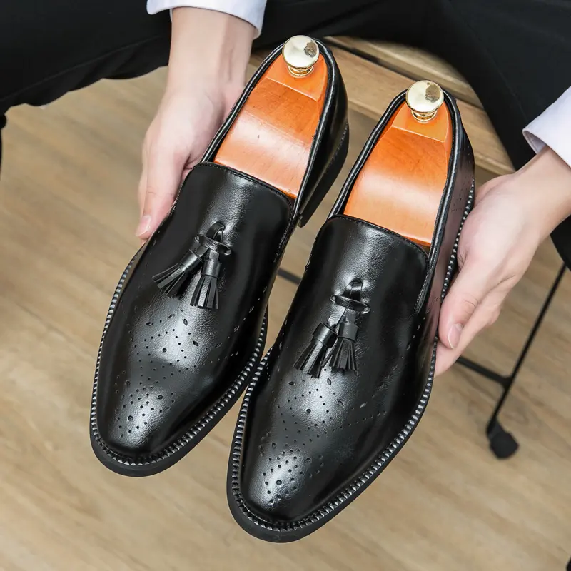 Leather Shoes Casual Business Shoes for Men Dress Tenis De Hombre Moccasins Mokasin Tenis Caballero Designer sneakers