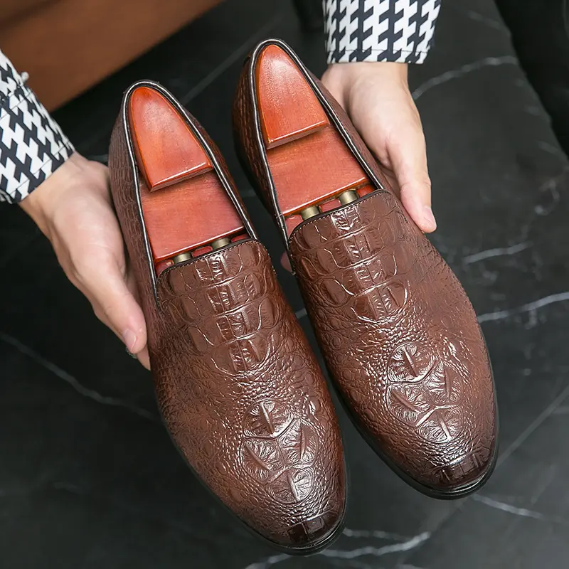 Leather Shoes Casual Business Shoes for Men Dress Tenis De Hombre Moccasins Mokasin Tenis Caballero Designer sneakers