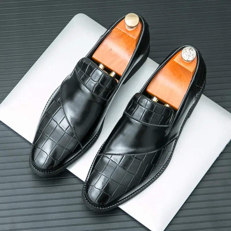 Leather Shoes Casual Business Shoes for Men Dress Tenis De Hombre Moccasins Mokasin Tenis Caballero Designer sneakers