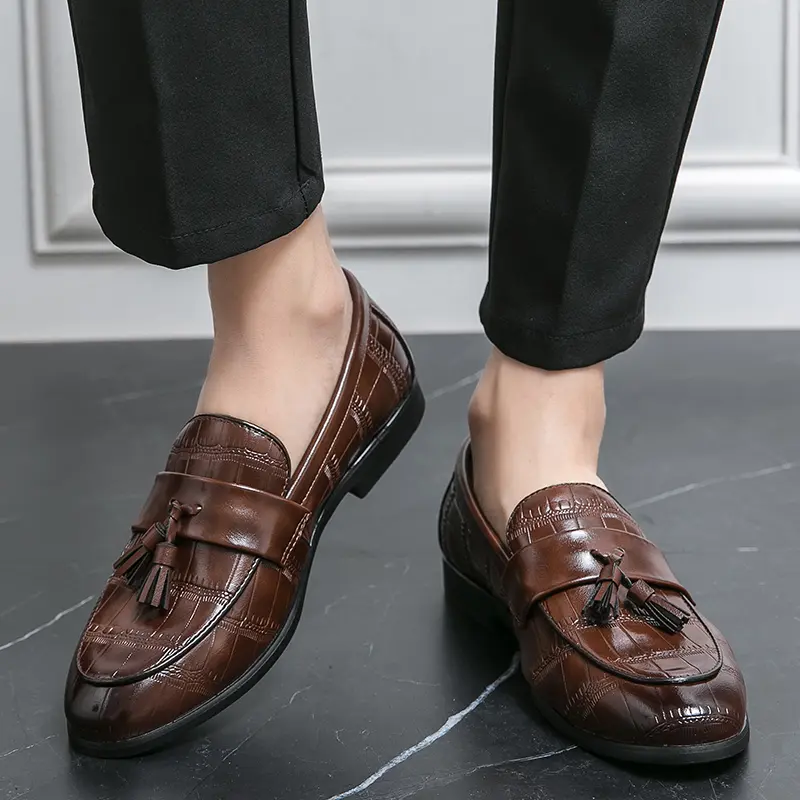 Leather Shoes Casual Business Shoes for Men Dress Tenis De Hombre Moccasins Mokasin Tenis Caballero Designer sneakers