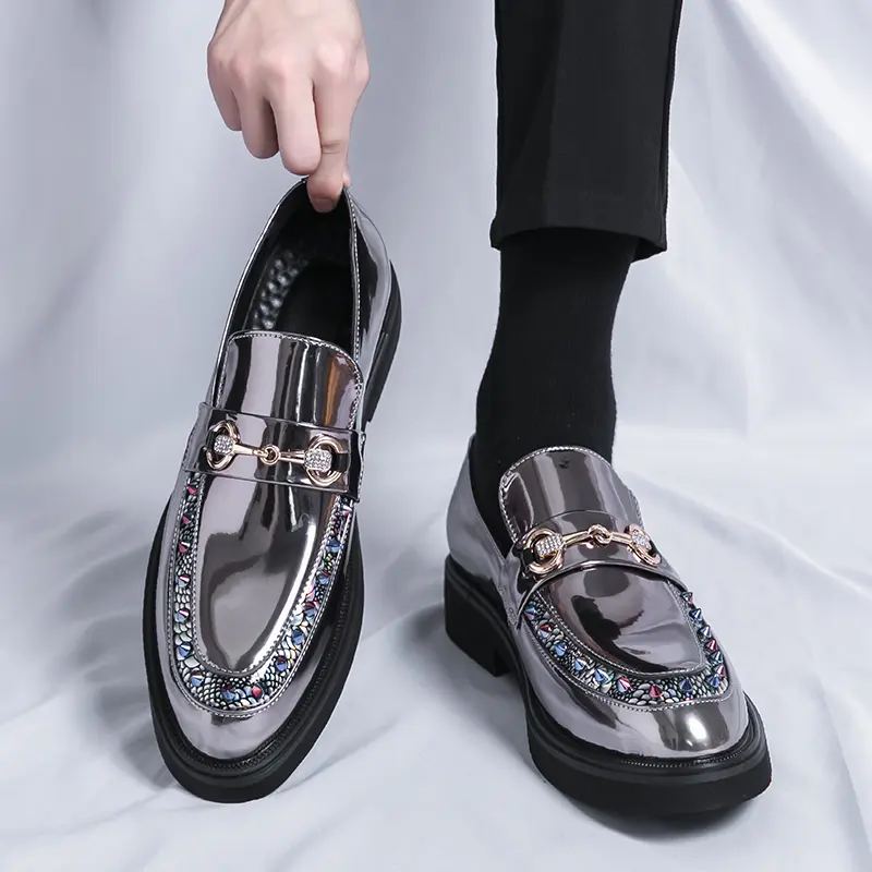 Men's Loafers Luxury Brand Leather Dress Shoes Breathable Slip-On Solid Formal Casual Shoes Handmade Designer Men Shoes Mocassin