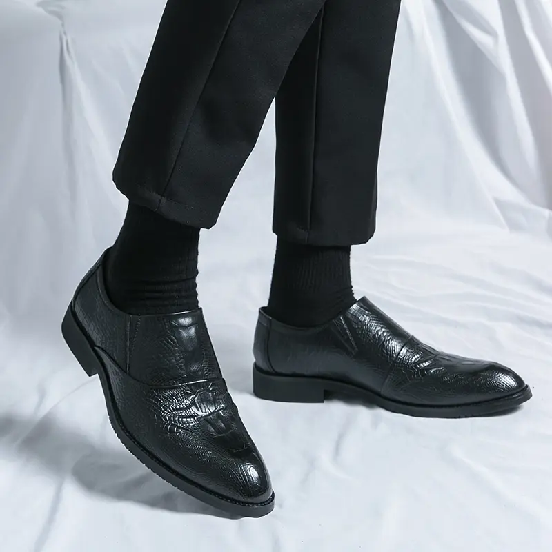 Men's Loafers Luxury Brand Leather Dress Shoes Breathable Slip-On Solid Formal Casual Shoes Handmade Designer Men Shoes Mocassin