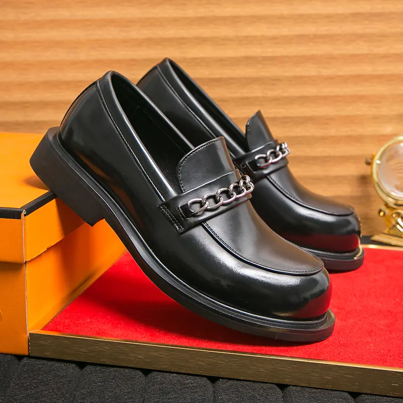 Men's Loafers Luxury Brand Leather Dress Shoes Breathable Slip-On Solid Formal Casual Shoes Handmade Designer Men Shoes Mocassin