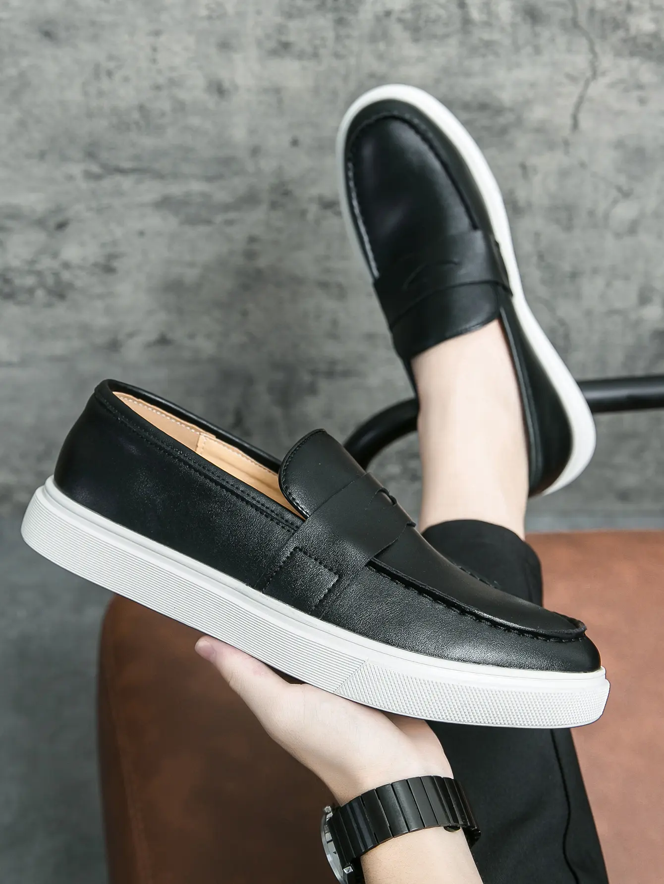 Leather Shoes Formal Personality Design Tenis Men De Hombre Moccasins Tenis Caballero Designer sneakers Fashion Dress