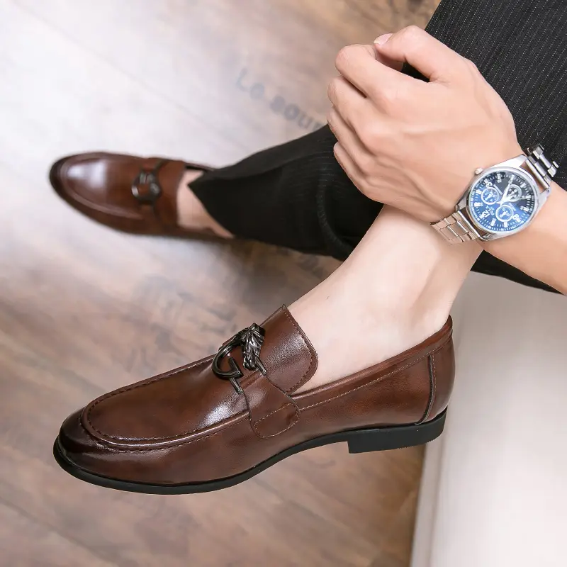 Leather Shoes Casual Business Shoes for Men Dress Tenis De Hombre Moccasins Mokasin Tenis Caballero Designer sneakers