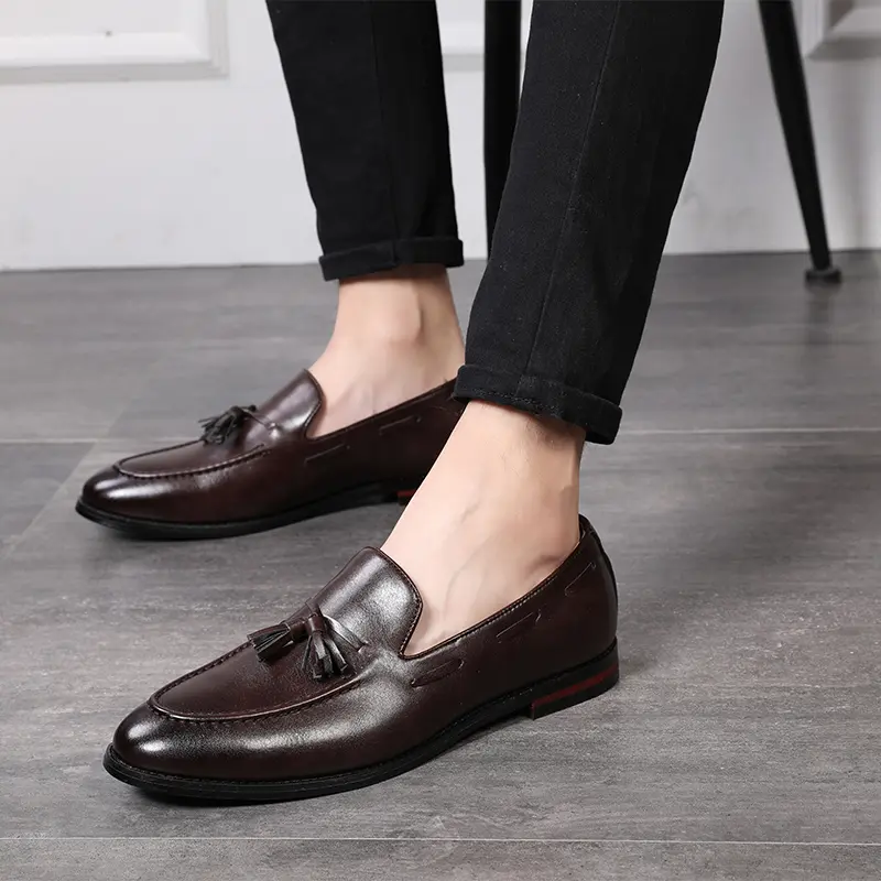 Men's Loafers Luxury Brand Leather Dress Shoes Breathable Slip-On Solid Formal Casual Shoes Handmade Designer Men Shoes Mocassin