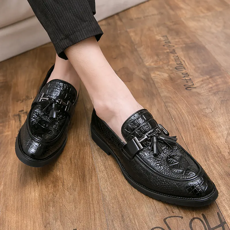 Leather Shoes Casual Business Shoes for Men Dress Tenis De Hombre Moccasins Mokasin Tenis Caballero Designer sneakers