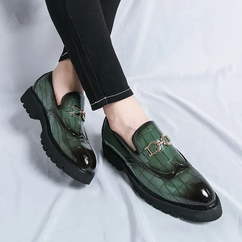 Men's Loafers Luxury Brand Leather Dress Shoes Breathable Slip-On Solid Formal Casual Shoes Handmade Designer Men Shoes Mocassin