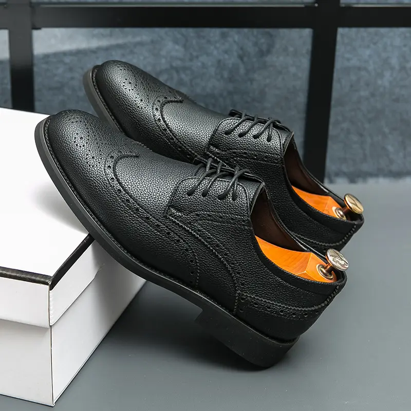 Men's Loafers Luxury Brand Leather Dress Shoes Breathable Slip-On Solid Formal Casual Shoes Handmade Designer Men Shoes Mocassin