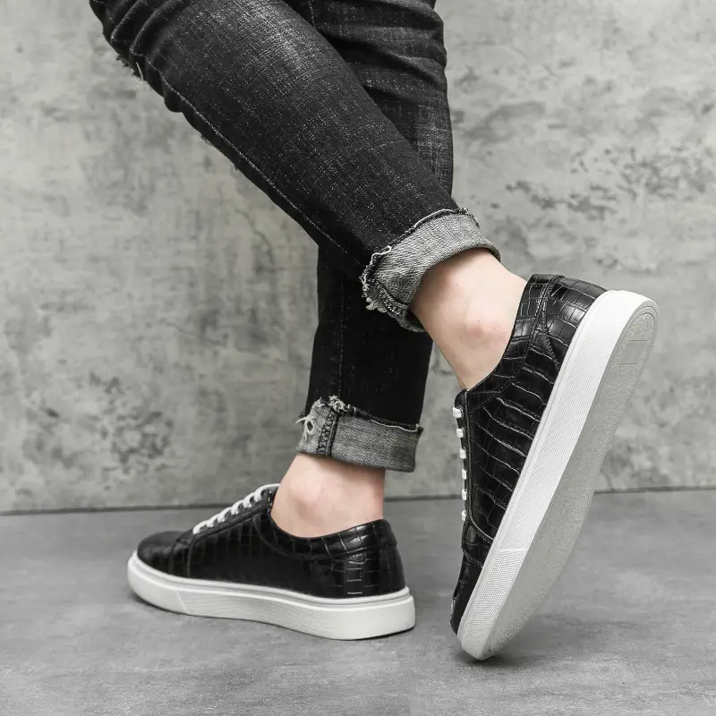 Leather Shoes Formal Personality Design Tenis Men De Hombre Moccasins Tenis Caballero Designer sneakers Fashion Dress