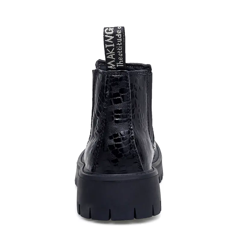 Leather Chelsea Ankle Boots Casual Shoes for Men Fashion Dress Tenis De Hombre Moccasins Tenis Caballero Designer Sneakers