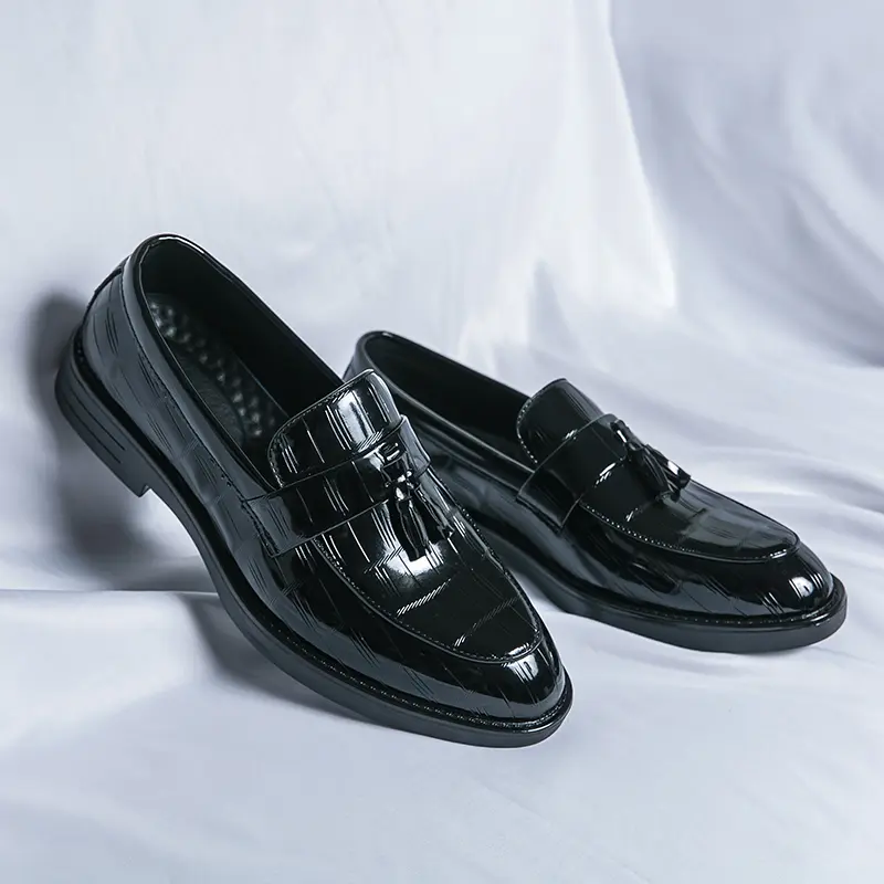 Men's Loafers Luxury Brand Leather Dress Shoes Breathable Slip-On Solid Formal Casual Shoes Handmade Designer Men Shoes Mocassin