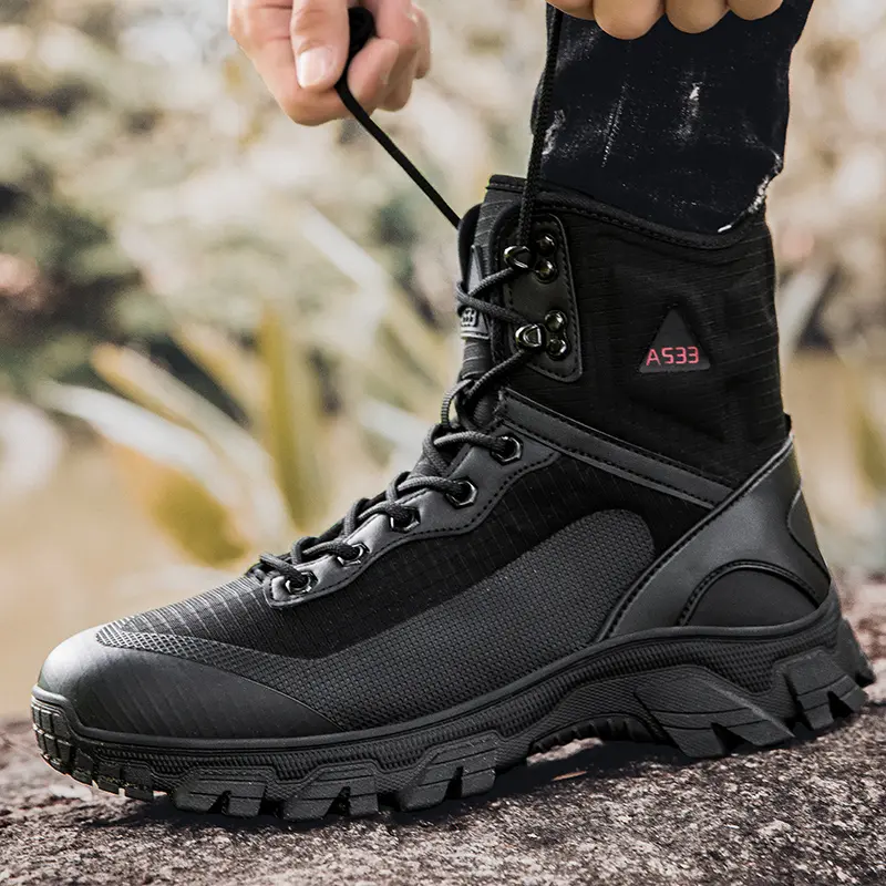 Outdoor Leather Mens Slip on Boots Platform Shoes Luxury Brand Men Winter Plush Snow Boots Fashion All-match Men Motocross Boots