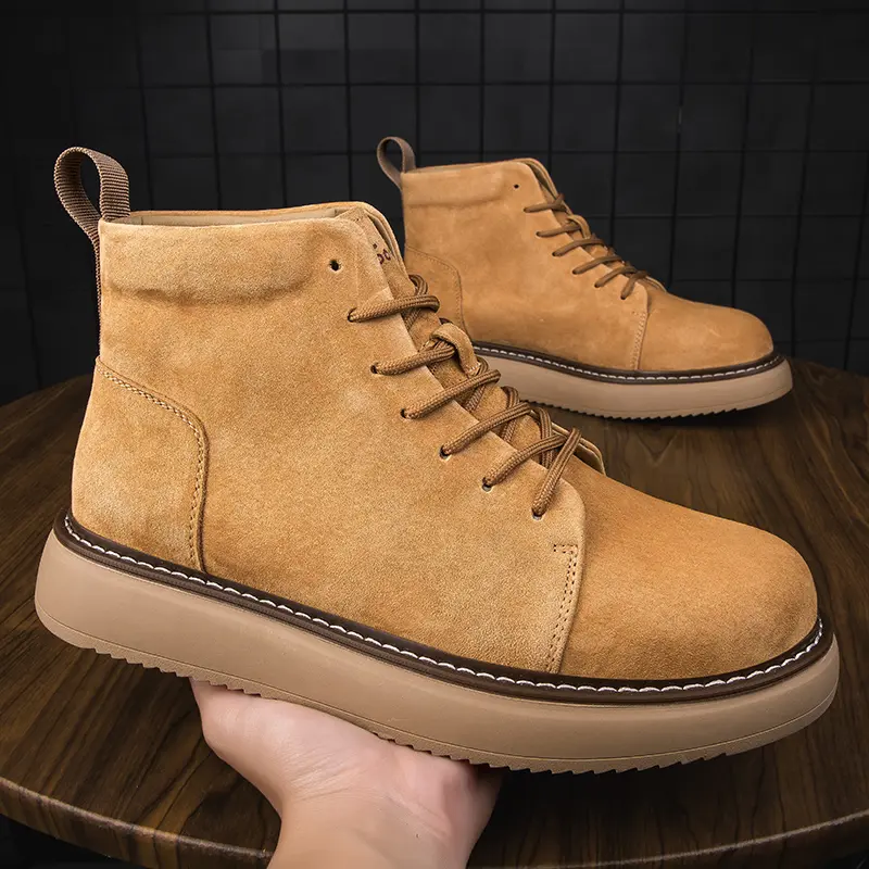 Outdoor Leather Mens Slip on Boots Platform Shoes Luxury Brand Men Winter Plush Snow Boots Fashion All-match Men Motocross Boots