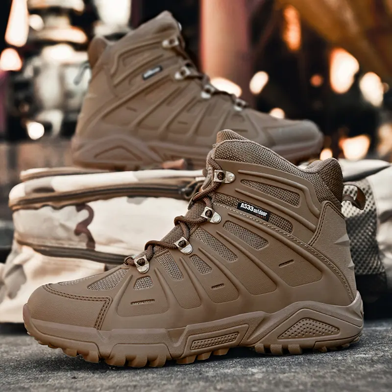 Outdoor Leather Mens Slip on Boots Platform Shoes Luxury Brand Men Winter Plush Snow Boots Fashion All-match Men Motocross Boots