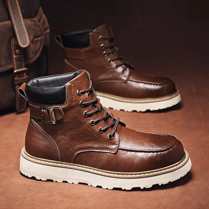 Outdoor Leather Mens Slip on Boots Platform Shoes Luxury Brand Men Winter Plush Snow Boots Fashion All-match Men Motocross Boots