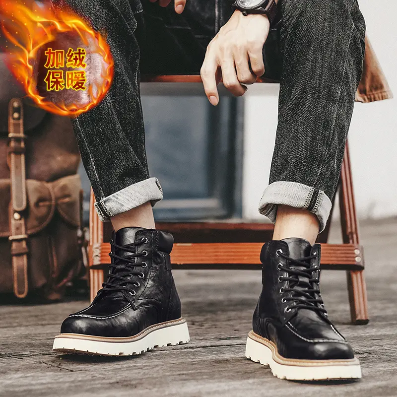 Outdoor Leather Mens Slip on Boots Platform Shoes Luxury Brand Men Winter Plush Snow Boots Fashion All-match Men Motocross Boots