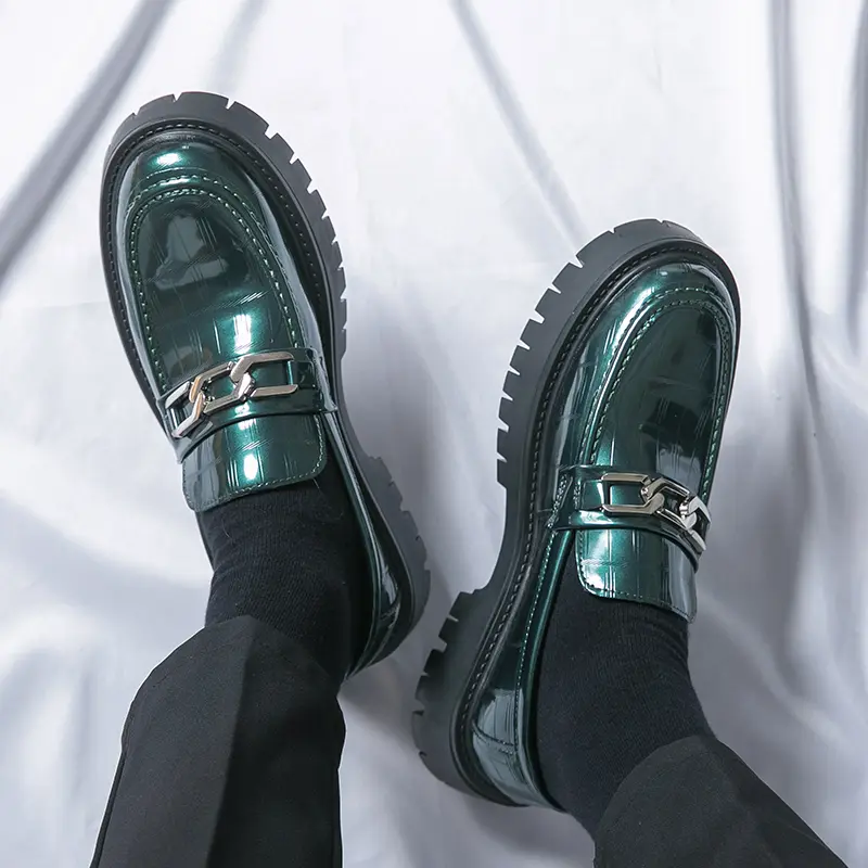 Men's Loafers Luxury Brand Leather Dress Shoes Breathable Slip-On Solid Formal Casual Shoes Handmade Designer Men Shoes Mocassin