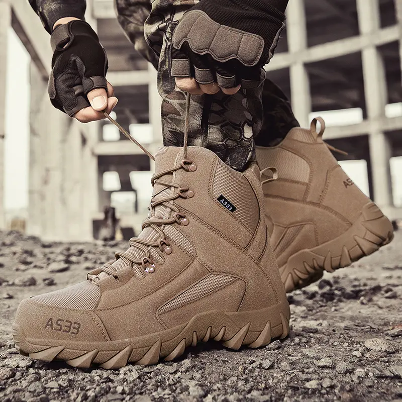 Outdoor Leather Mens Slip on Boots Platform Shoes Luxury Brand Men Winter Plush Snow Boots Fashion All-match Men Motocross Boots