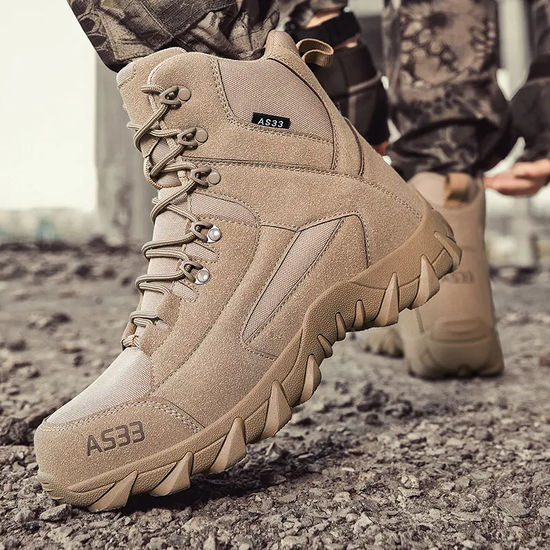 Outdoor Leather Mens Slip on Boots Platform Shoes Luxury Brand Men Winter Plush Snow Boots Fashion All-match Men Motocross Boots