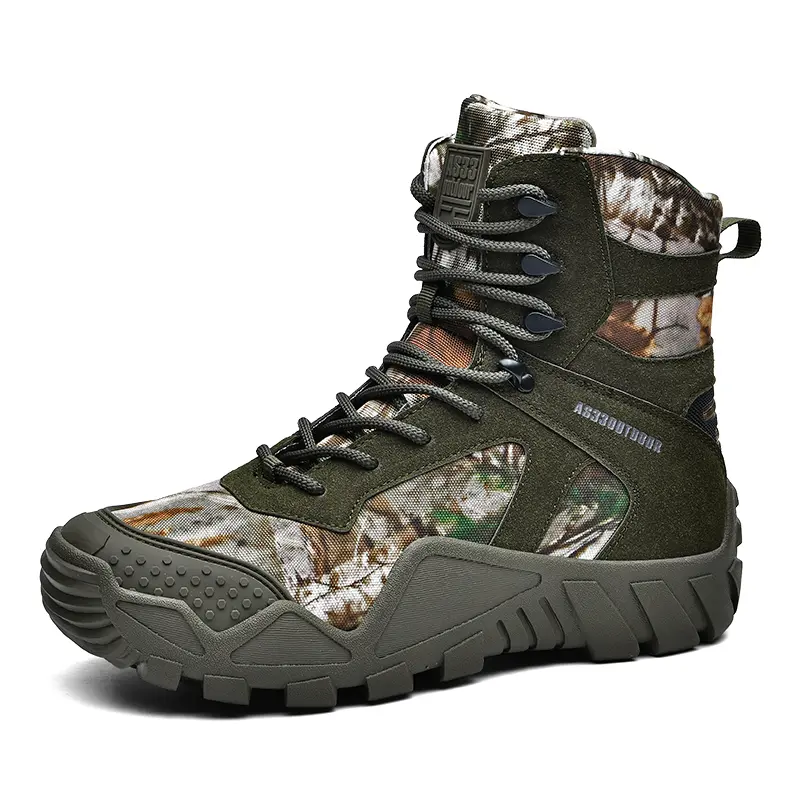 Outdoor Leather Mens Slip on Boots Platform Shoes Luxury Brand Men Winter Plush Snow Boots Fashion All-match Men Motocross Boots